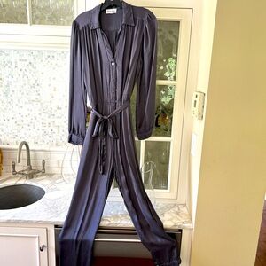 Bella Dahl rayon and viscose jumpsuit. Smoky gray. Long sleeve. Button front.